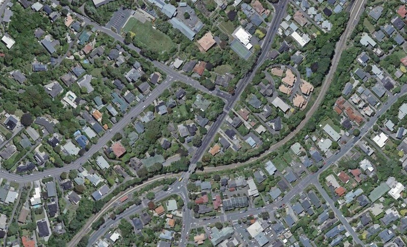 48 Box Hill, Khandallah, Wellington - Carousel 1
