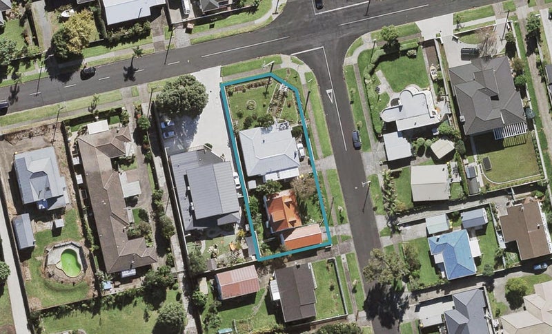 36A Scott Avenue, Mangere Bridge, Auckland - Carousel 1