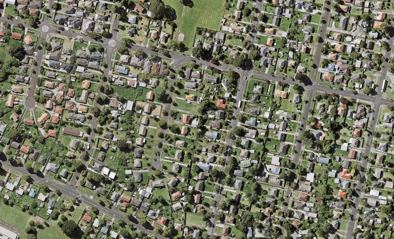 6/8 Bagnall Avenue, Point England, Auckland - Carousel 1