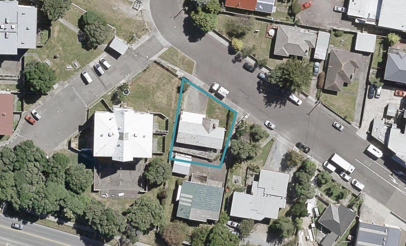 8 Croft Grove, Moera, Lower Hutt - Carousel 1