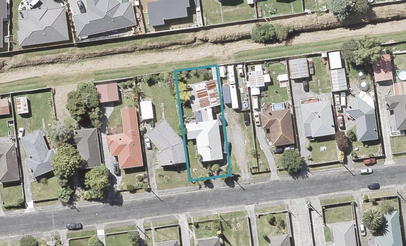 48 Russell Road, Wainuiomata, Lower Hutt - Carousel 1