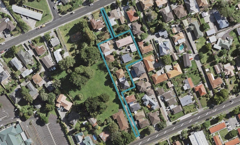2/22 Alfriston Road, Manurewa East, Auckland - Carousel 1
