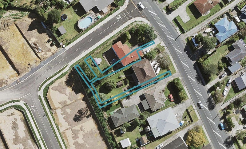 8/172 Don Buck Road, Massey, Auckland - Carousel 1