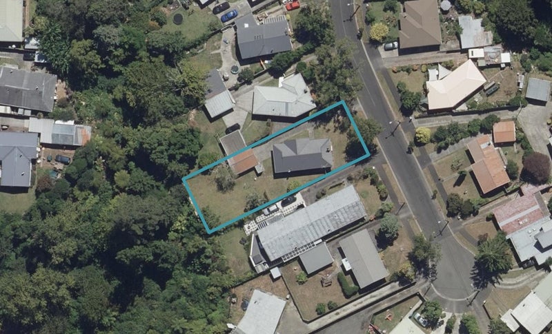 28 Anthony Crescent, Bader, Hamilton - Carousel 1