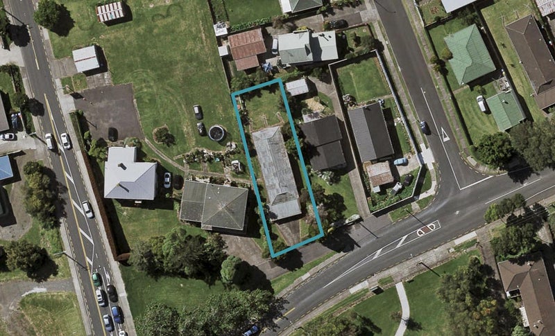 2/144 Princes Street East, Otahuhu, Auckland - Carousel 1