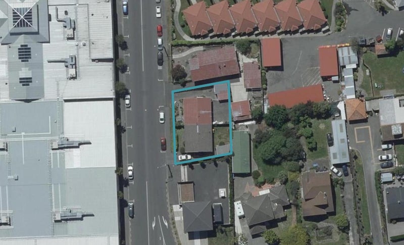 6 Golf Links Road, Shirley, Christchurch - Carousel 1
