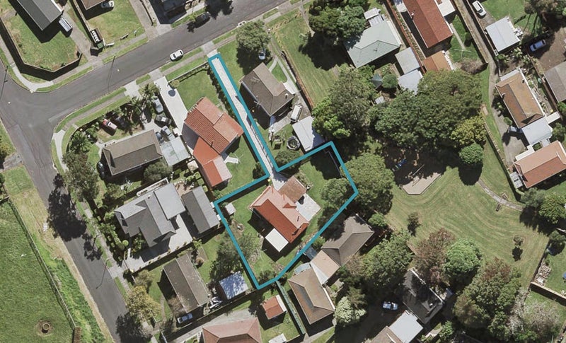 5 Caringbah Drive, Papatoetoe, Auckland - Carousel 1