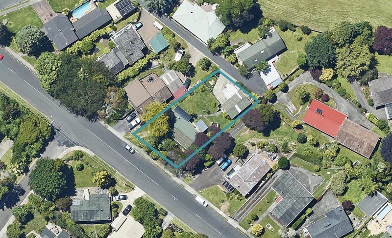 92 Iles Road, Lynmore, Rotorua - Carousel 1