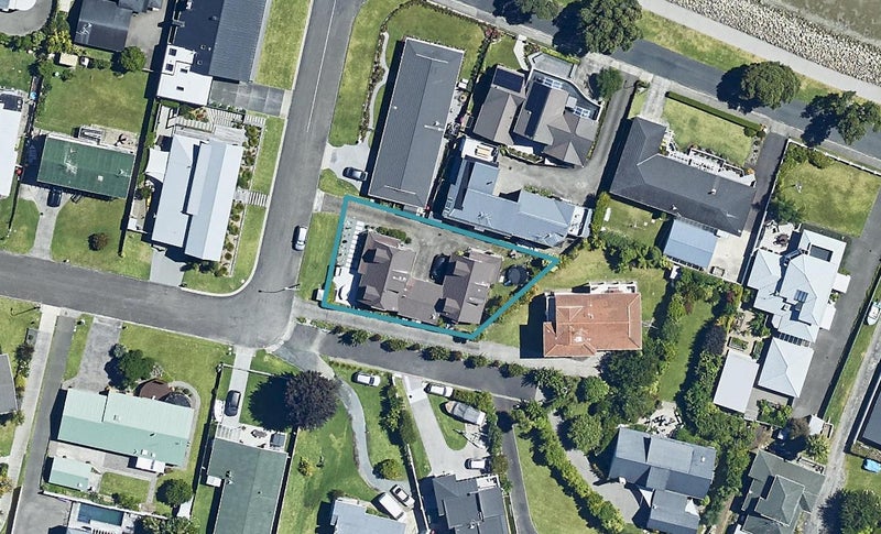 3B Seaway Terrace, Otumoetai, Tauranga - Carousel 1