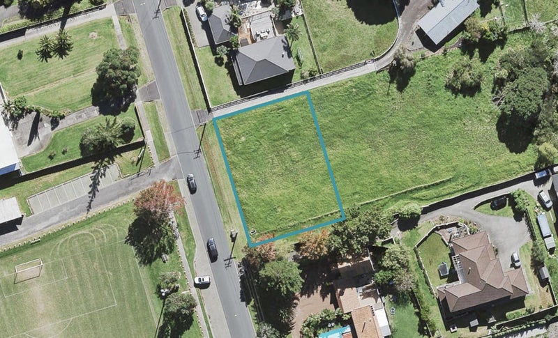 25A Roland Road, Greenhithe, Auckland - Carousel 1