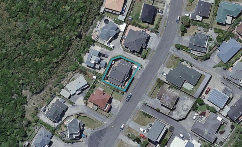 26 Bowes Crescent, Strathmore Park, Wellington - Carousel 1