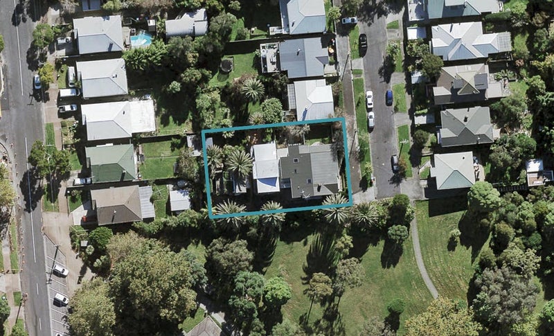 29 Farrar Street, Grey Lynn, Auckland - Carousel 1