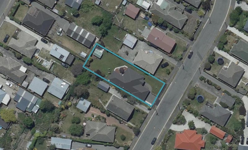 16 Vivian Street, Burwood, Christchurch - Carousel 1