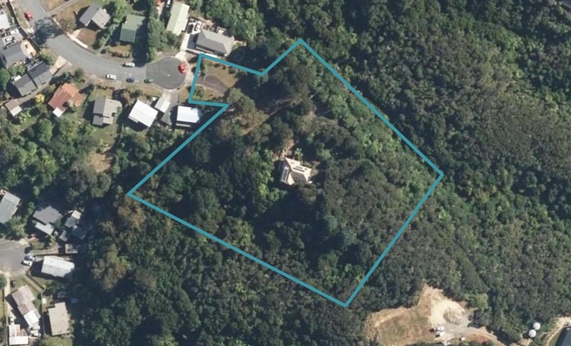 30 Gentian Street, Timberlea, Upper Hutt - Carousel 1