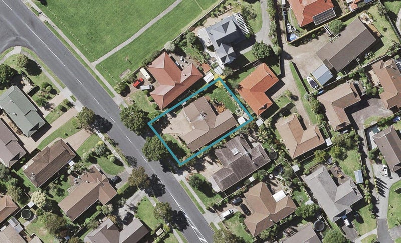 71 Mirrabooka Avenue, Botany Downs, Auckland - Carousel 1