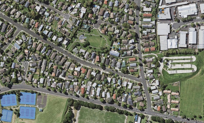 52 Swainston Road, Saint Johns, Auckland - Carousel 1