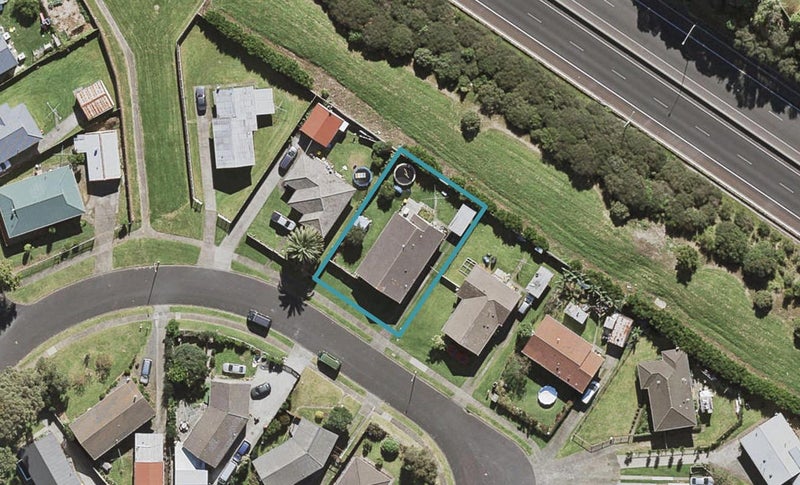 14 Ilford Crescent, Mangere, Auckland - Carousel 1