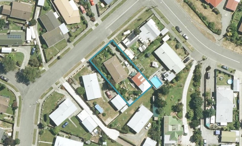 3 Snowden Crescent, Islington, Blenheim - Carousel 1