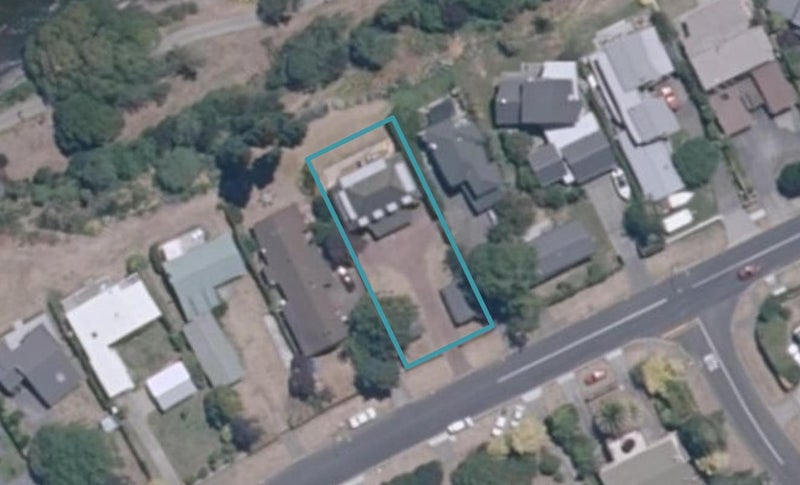 1/61 Wharewaka Road, Wharewaka, Taupō - Carousel 1