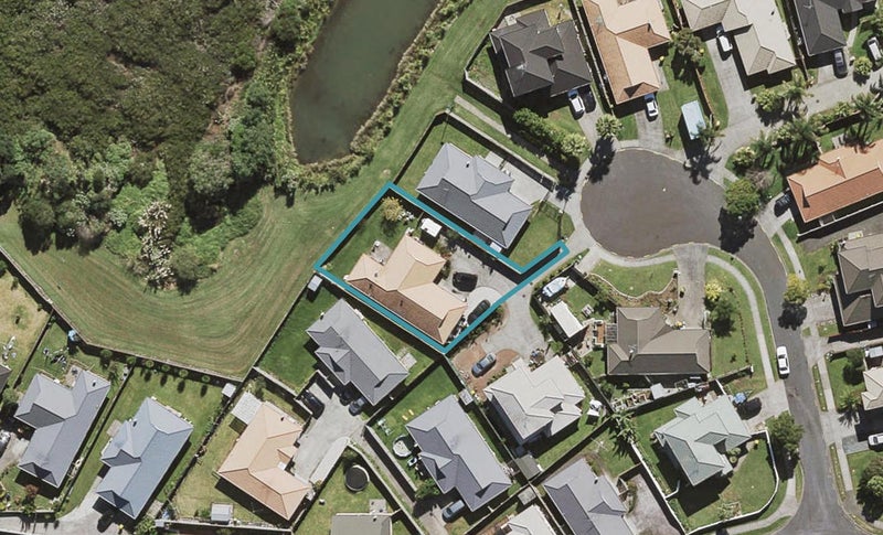 8 Parkstone Place, Favona, Auckland - Carousel 1