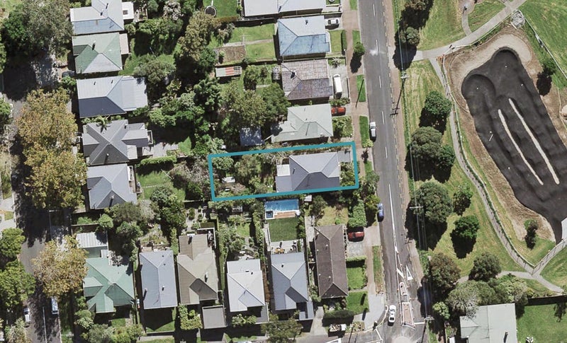 46 Dryden Street, Grey Lynn, Auckland - Carousel 1