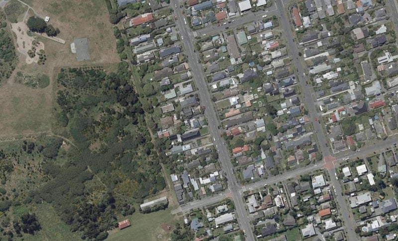 262 Estuary Road, South New Brighton, Christchurch - Carousel 1