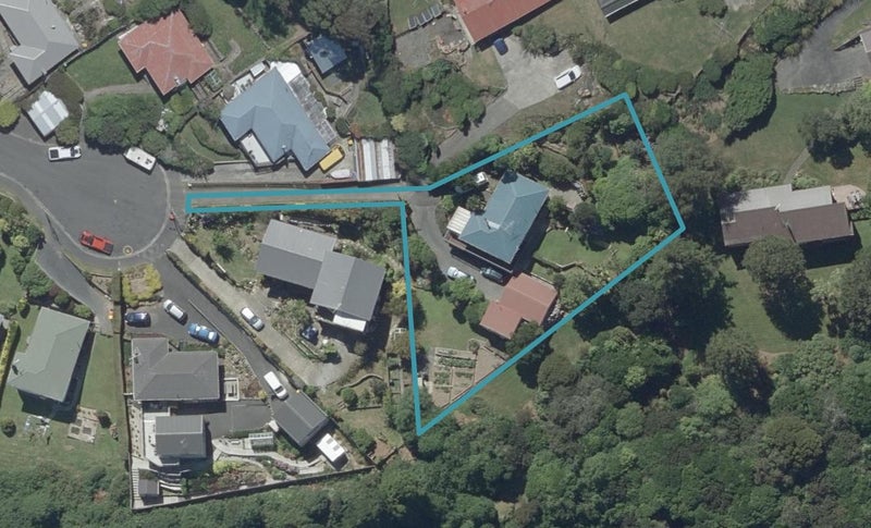 11 Watkin Street, Pine Hill, Dunedin - Carousel 1