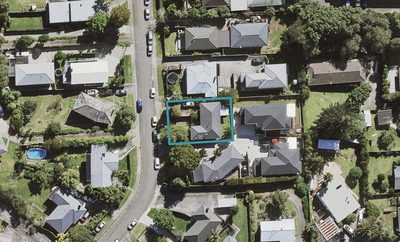 19 Ludlow Terrace, Totara Vale, Auckland - Carousel 1