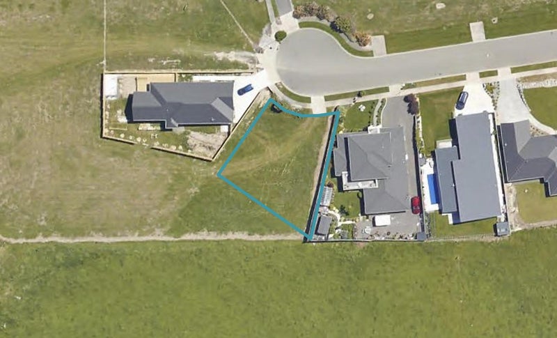 27 Miromiro Drive, Kaikōura - Carousel 1