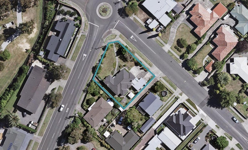 83 Avondale Road, Taradale, Napier - Carousel 1