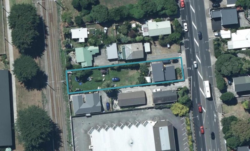65 Mana Esplanade, Paremata, Porirua - Carousel 1