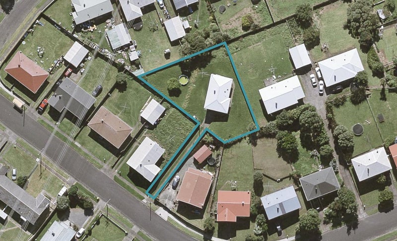 22A Marama Crescent, Spotswood, New Plymouth - Carousel 1