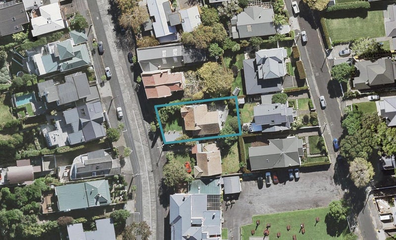 41 Queen Street, Northcote Point, Auckland - Carousel 1