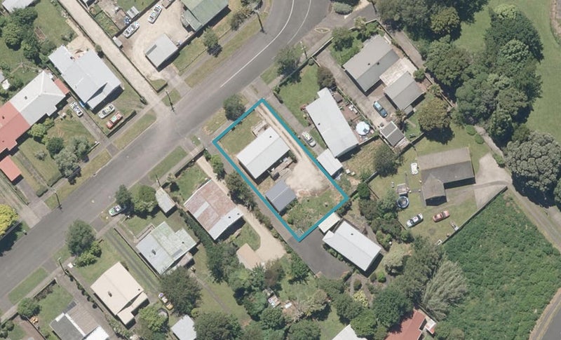 44 Kitchener Street, Whanganui East, Whanganui - Carousel 1
