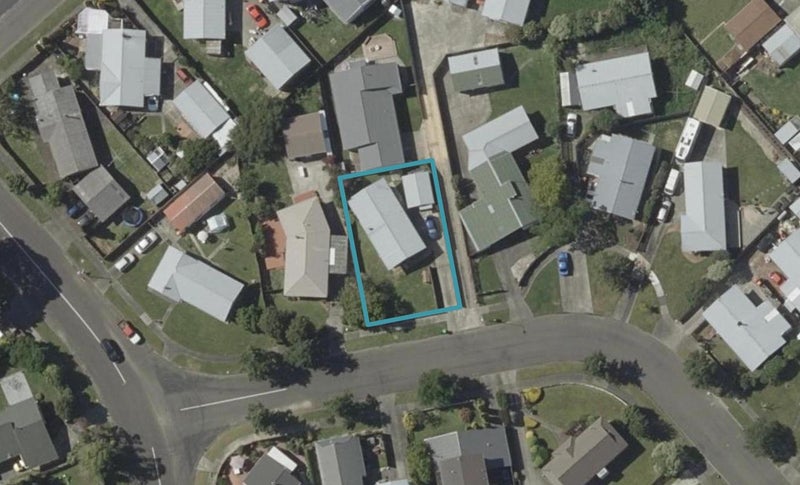 5 Apollo Parade, Milson, Palmerston North - Carousel 1