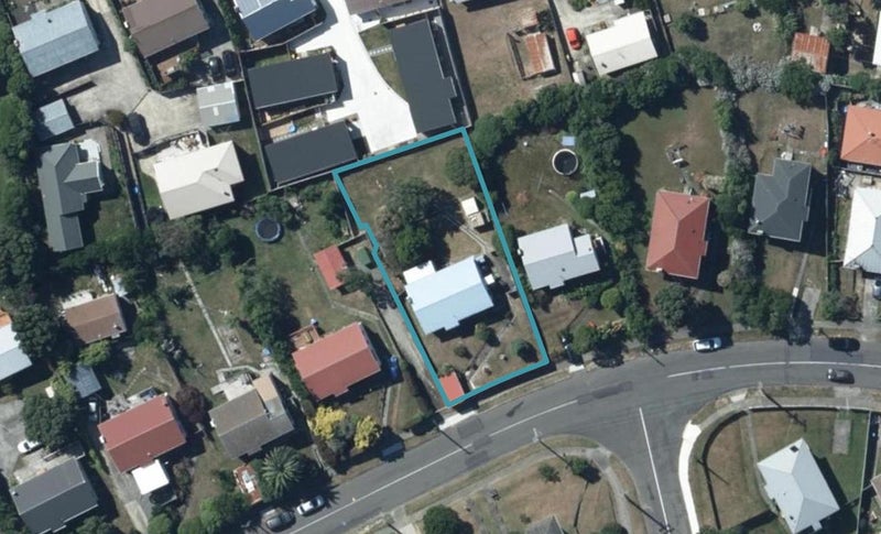18 Te Puke Street, Titahi Bay, Porirua - Carousel 1