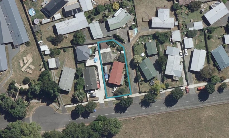 126 Saxbys Road, Deanwell, Hamilton - Carousel 1