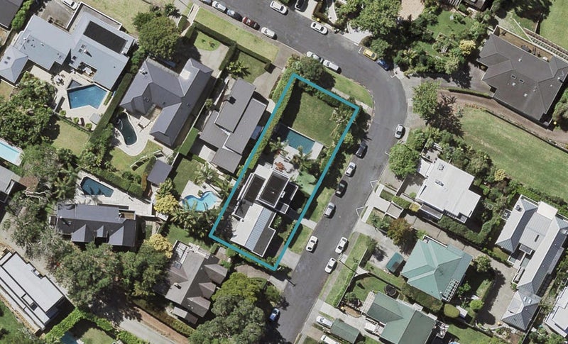 14 Kowhai Street, Takapuna, Auckland - Carousel 1
