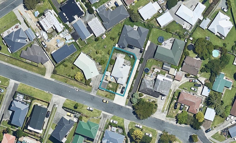 34 Bell Street, Judea, Tauranga - Carousel 1