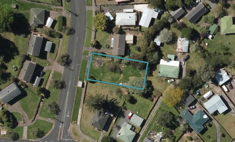 2 Holmes Avenue, Otangarei, Whangārei - Carousel 1