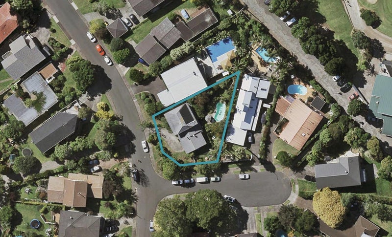 48 Marywil Crescent, Hillcrest, Auckland - Carousel 1