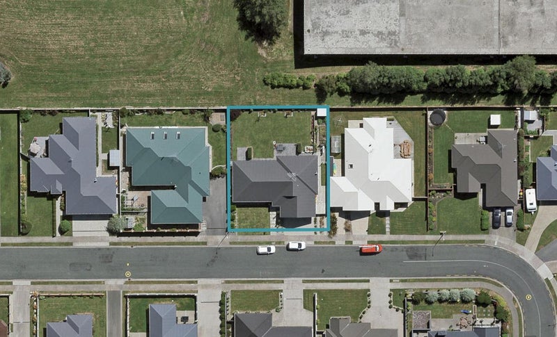 38 Hoffman Court, Waikiwi, Invercargill - Carousel 1