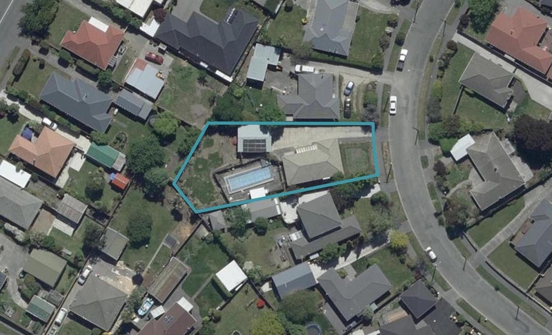9 Wilton Crescent, Bishopdale, Christchurch - Carousel 1