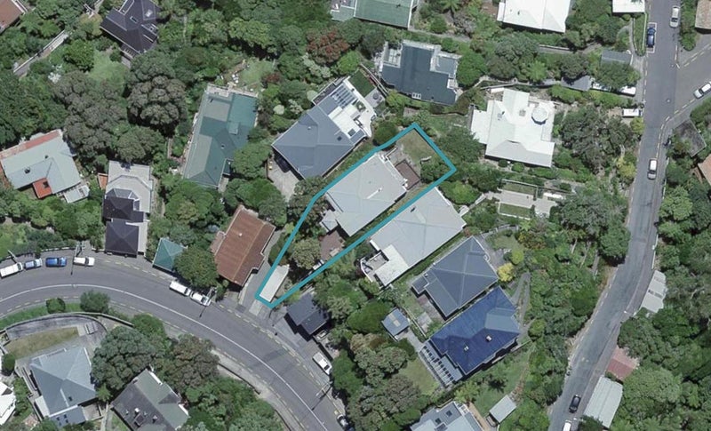 140 Upland Road, Kelburn, Wellington - Carousel 1