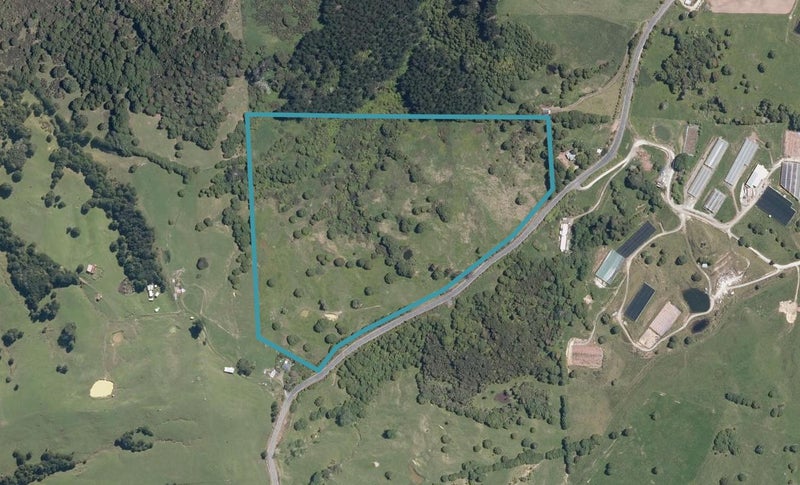 2656 Paparoa-Oakleigh Road, Paparoa - Carousel 1