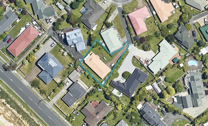 18B Hoyte Place, Pukehangi, Rotorua - Carousel 1