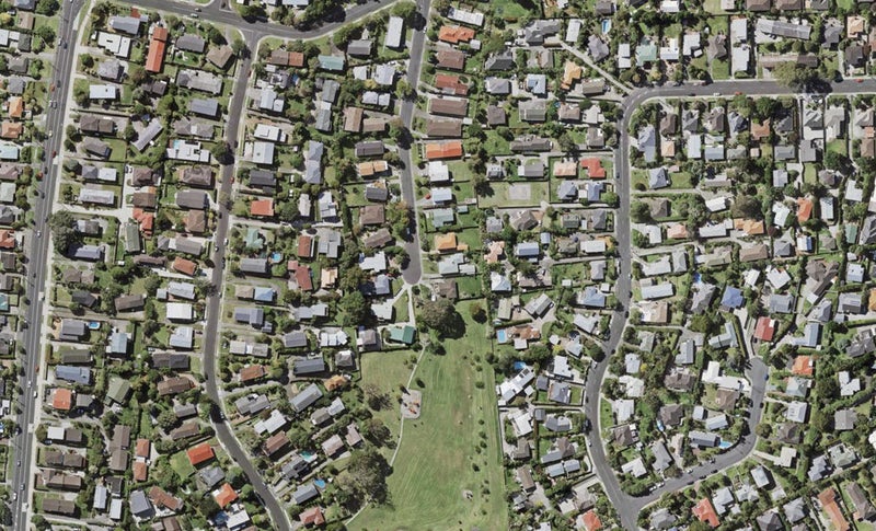 24 Keldale Place, Forrest Hill, Auckland - Carousel 1