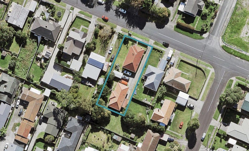 9 Islington Avenue, New Lynn, Auckland - Carousel 1