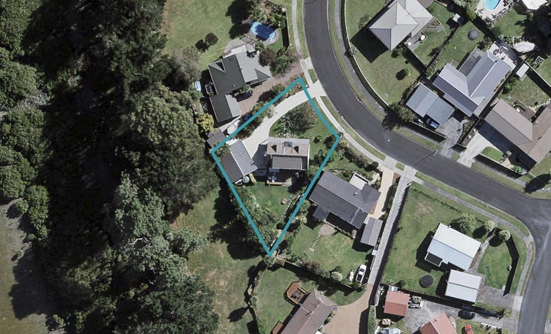 4 Godwit Place, Waiuku, Waiuku - Carousel 1