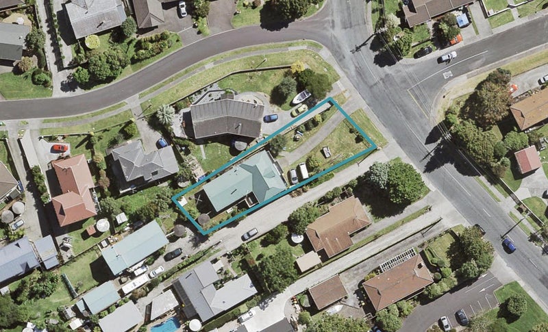 21 Matua Road, Huapai, Kumeu - Carousel 1